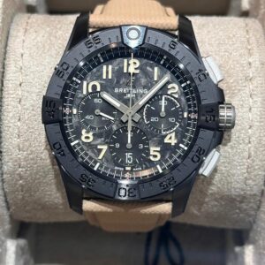 Breitling Avenger 42mm